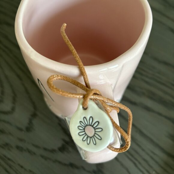 New RAE DUNN MUG "MAMA" - Picture 3 of 3